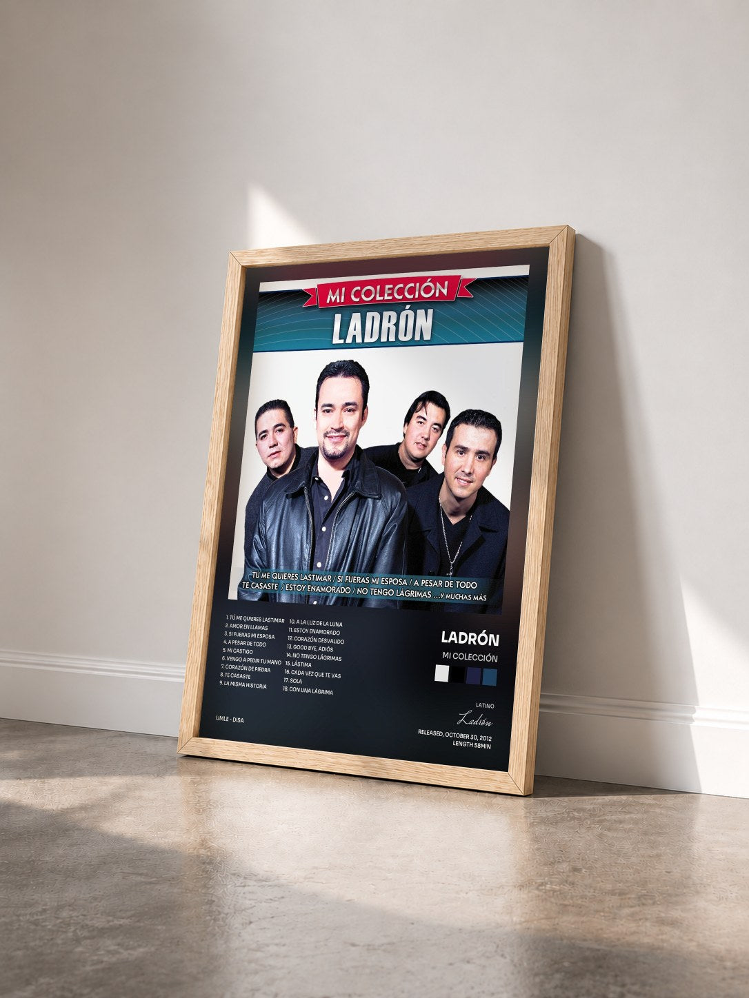 #bois Tableau de l'album Mi Colección de Ladrón vu de trois quarts, cadre en bois brut