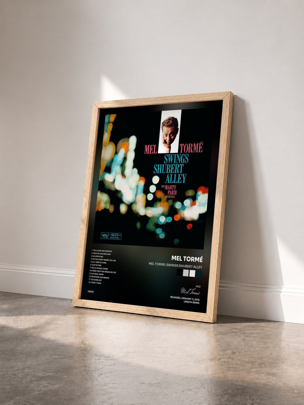 #bois Tableau de l'album Mel Torme: Swings Shubert Alley de Mel Tormé vu de trois quarts, cadre en bois brut