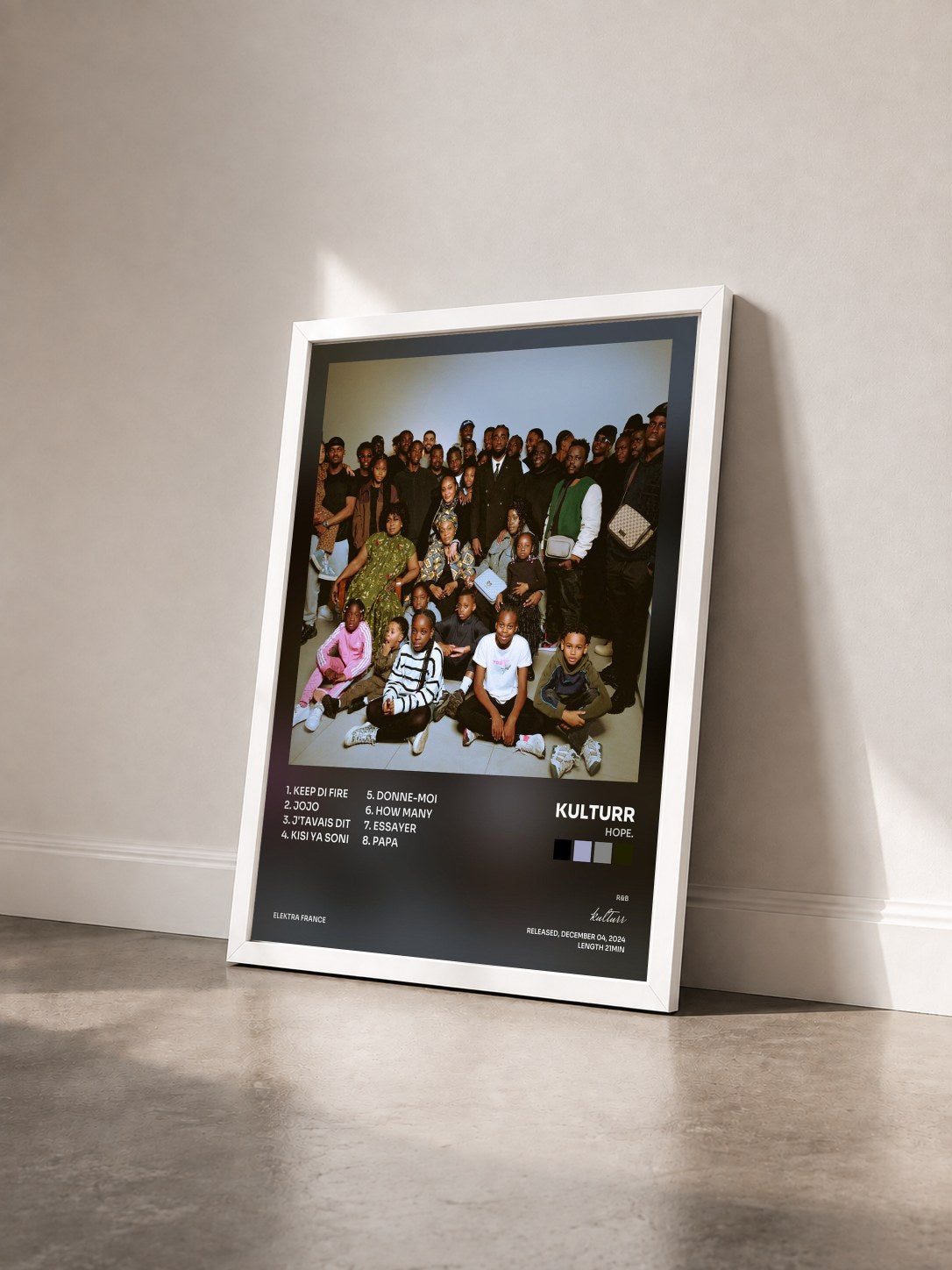 #blanc Tableau de l'album HOPE. de kulturr vu de trois quarts, cadre blanc