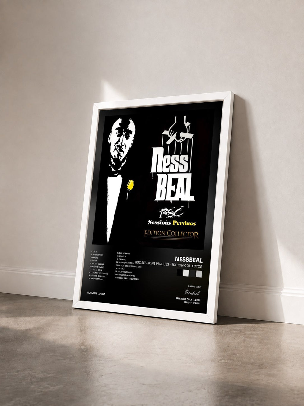 #blanc Tableau de l'album RSC Sessions Perdues - Édition Collector de Nessbeal vu de trois quarts, cadre blanc