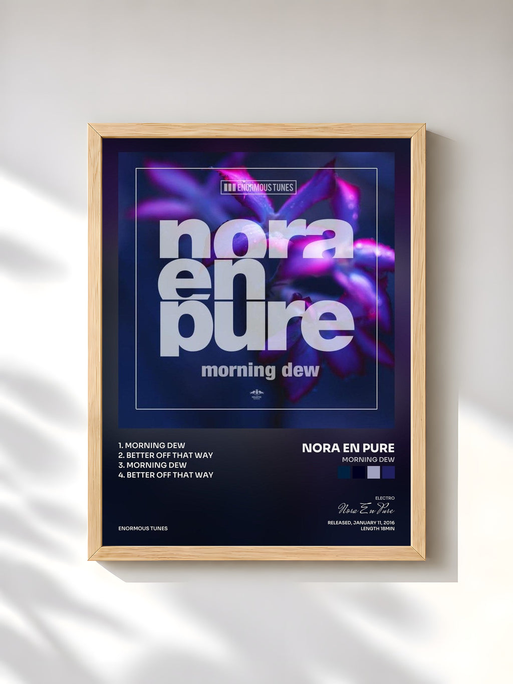 #bois Tableau de l'album Morning Dew de Nora En Pure, cadre en bois brut, imprimé et encadré en France