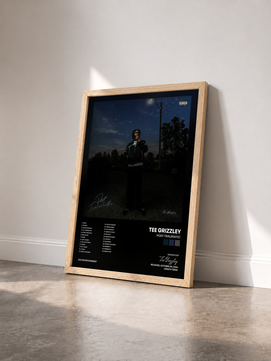 #bois Tableau de l'album Post Traumatic de Tee Grizzley vu de trois quarts, cadre en bois brut