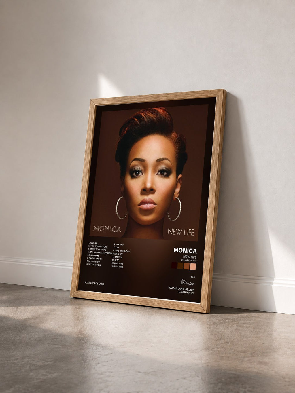 #bois Tableau de l'album New Life (Deluxe Version) de Monica vu de trois quarts, cadre en bois brut