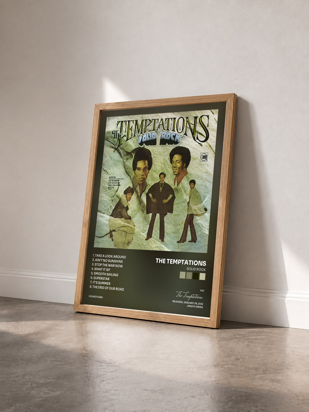 #bois Tableau de l'album Solid Rock de The Temptations vu de trois quarts, cadre en bois brut