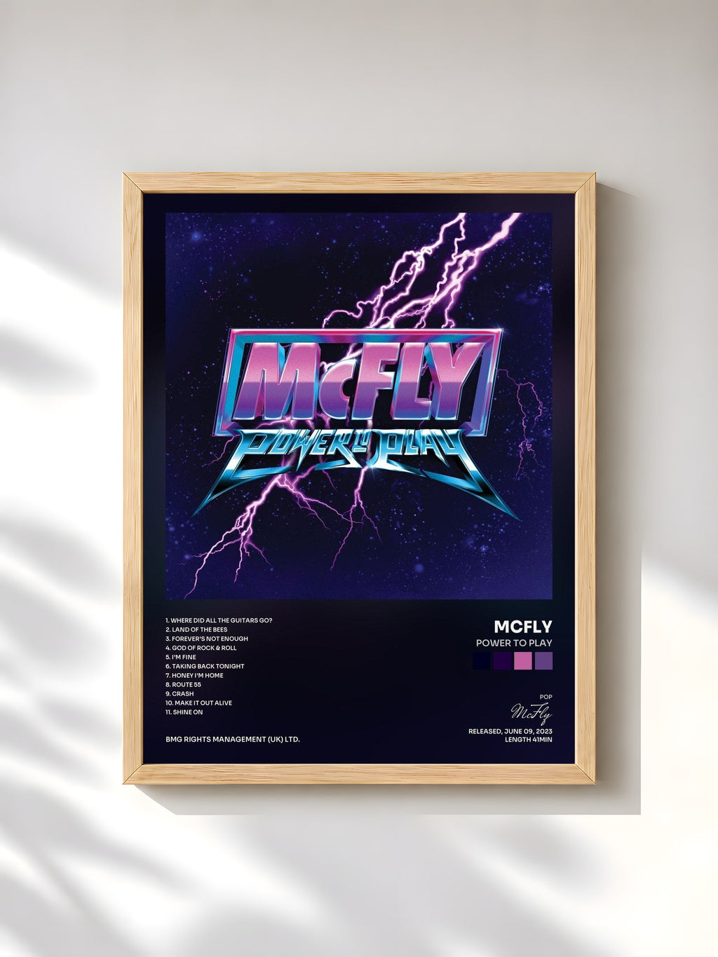 #bois Tableau de l'album Power to Play de McFly, cadre en bois brut, imprimé et encadré en France