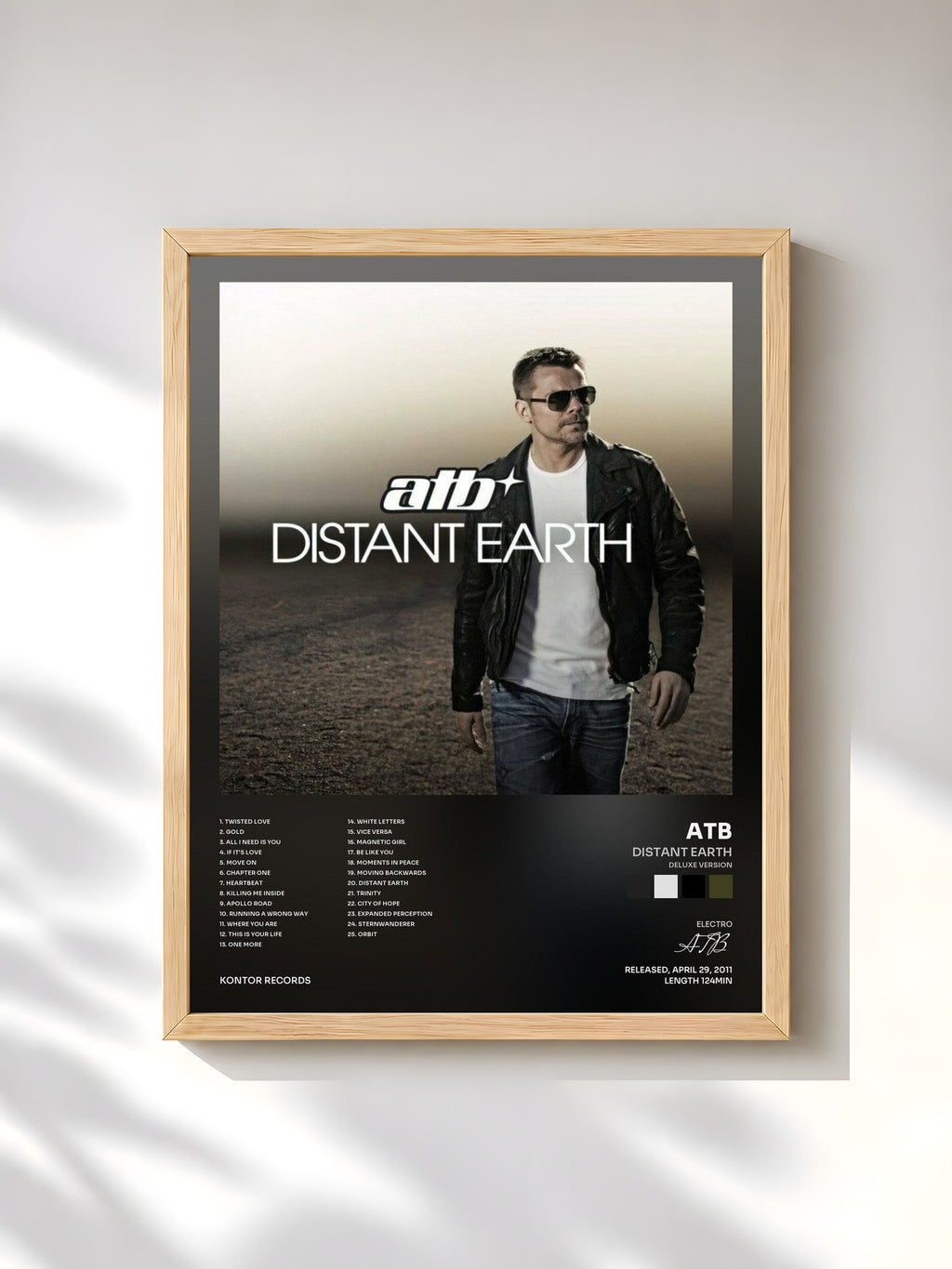 #bois Tableau de l'album Distant Earth (Deluxe Version) de ATB, cadre en bois brut, imprimé et encadré en France