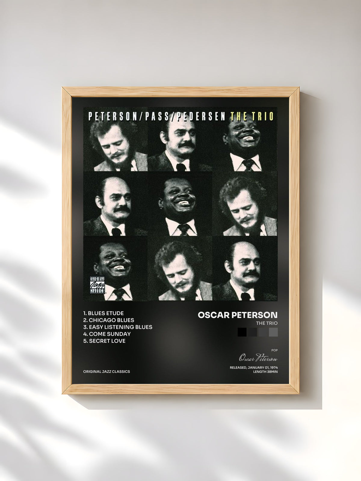 #bois Tableau de l'album The Trio de Oscar Peterson, cadre en bois brut, imprimé et encadré en France