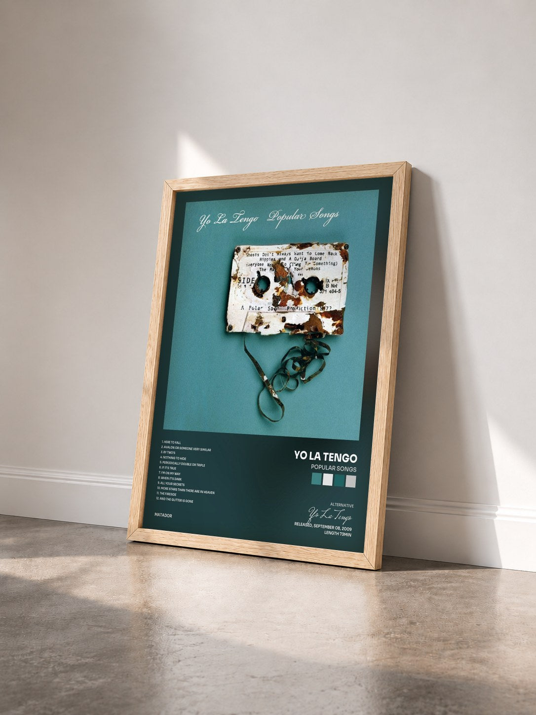 #bois Tableau de l'album Popular Songs de Yo La Tengo vu de trois quarts, cadre en bois brut