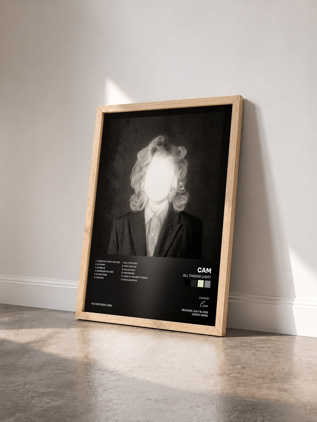 #bois Tableau de l'album All Things Light de Cam vu de trois quarts, cadre en bois brut