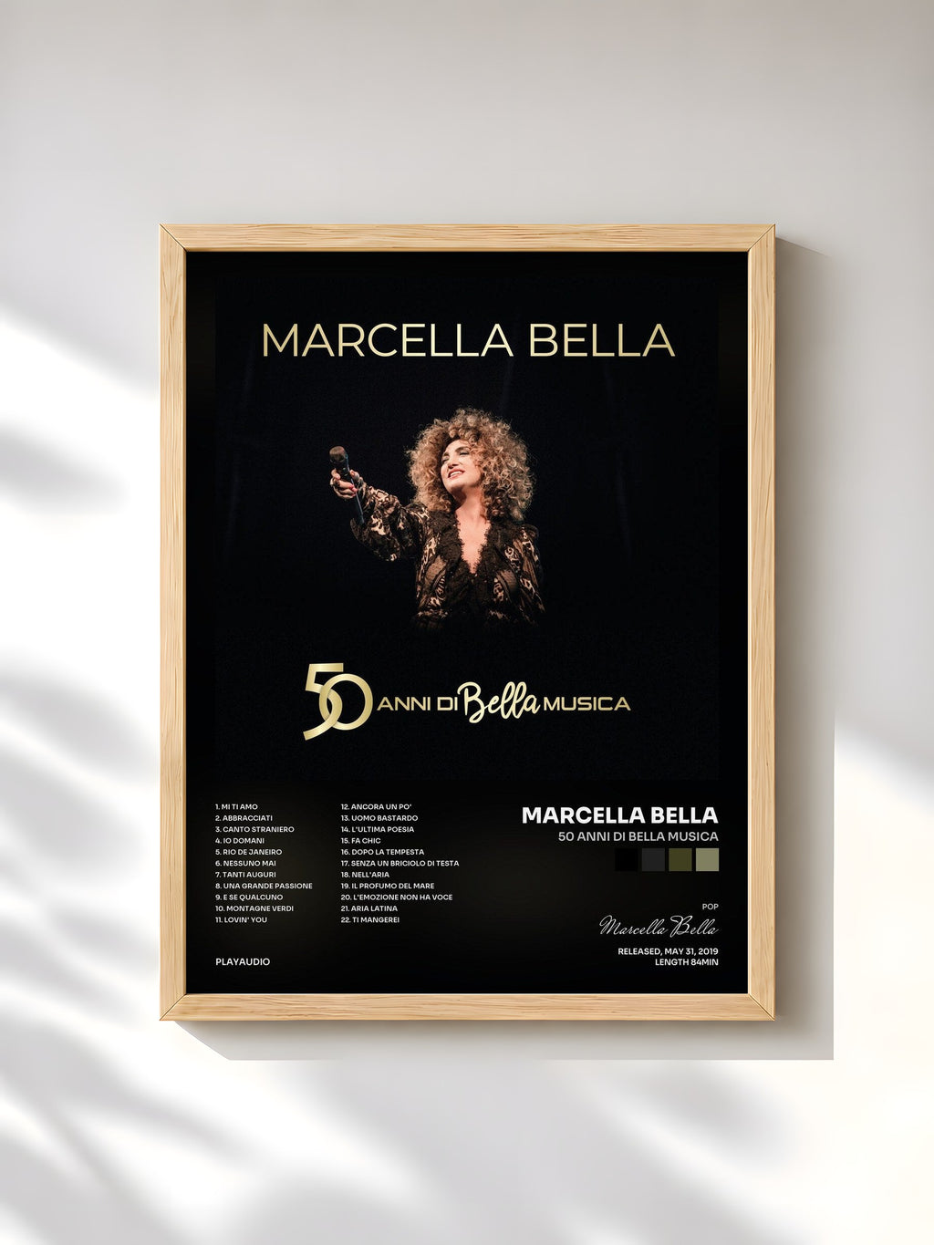 #bois Tableau de l'album 50 Anni di Bella Musica de Marcella Bella, cadre en bois brut, imprimé et encadré en France