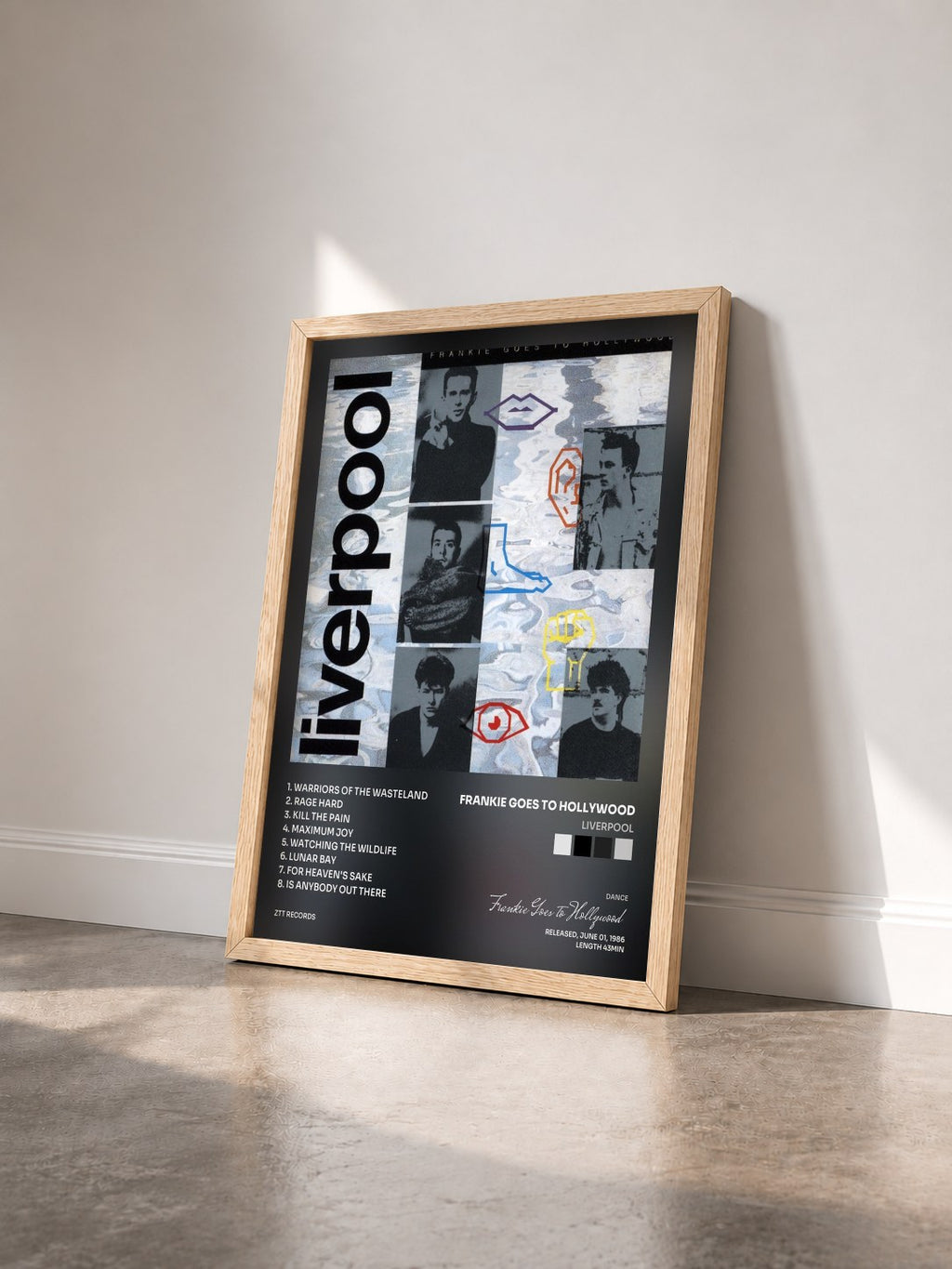 #bois Tableau de l'album Liverpool de Frankie Goes to Hollywood vu de trois quarts, cadre en bois brut