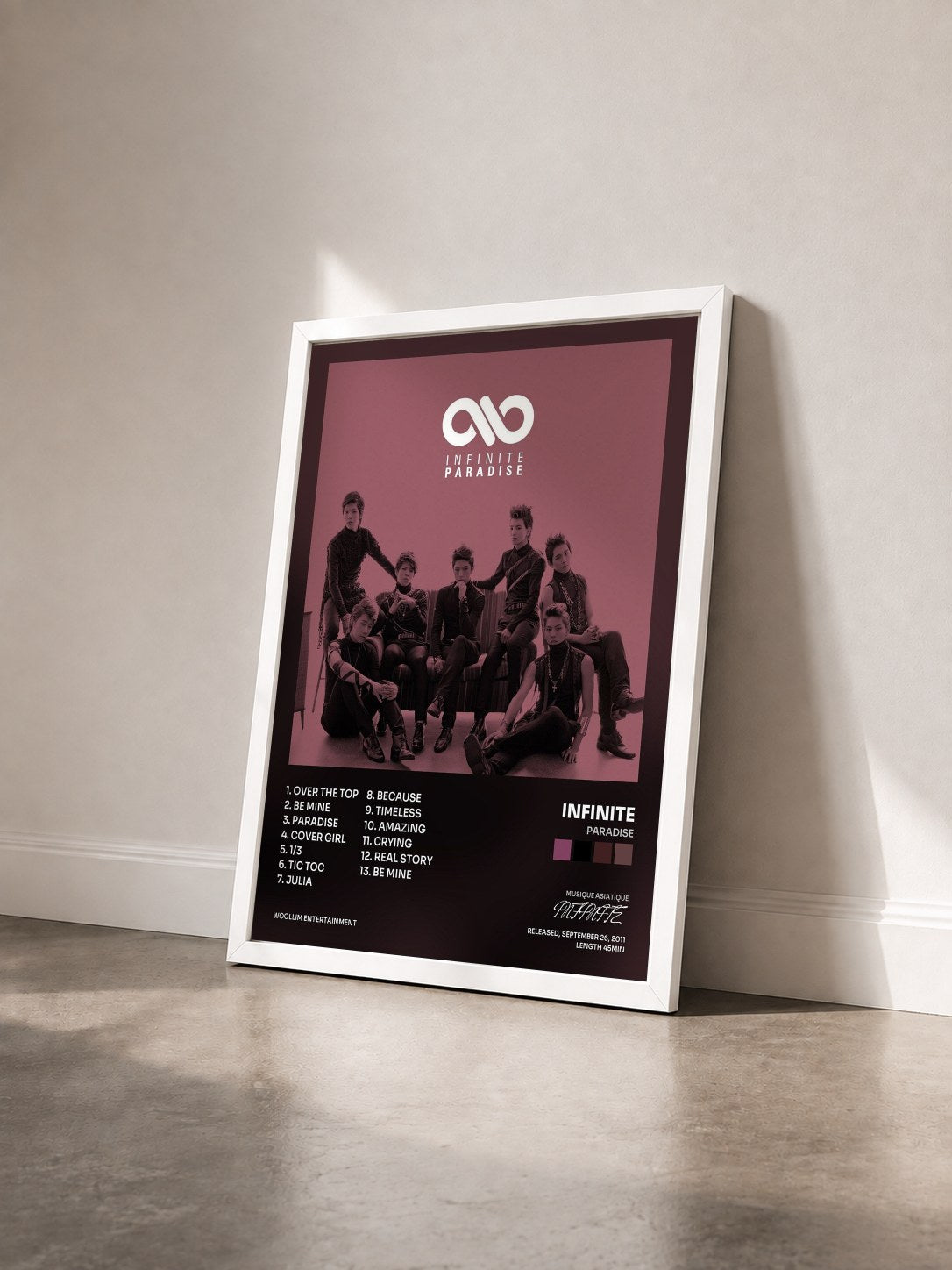 #blanc Tableau de l'album Paradise de INFINITE vu de trois quarts, cadre blanc