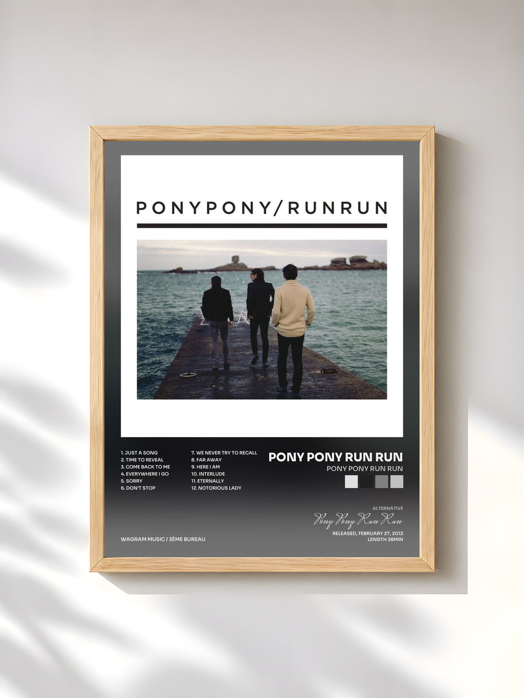 #bois Tableau de l'album Pony Pony Run Run de Pony Pony Run Run, cadre en bois brut, imprimé et encadré en France