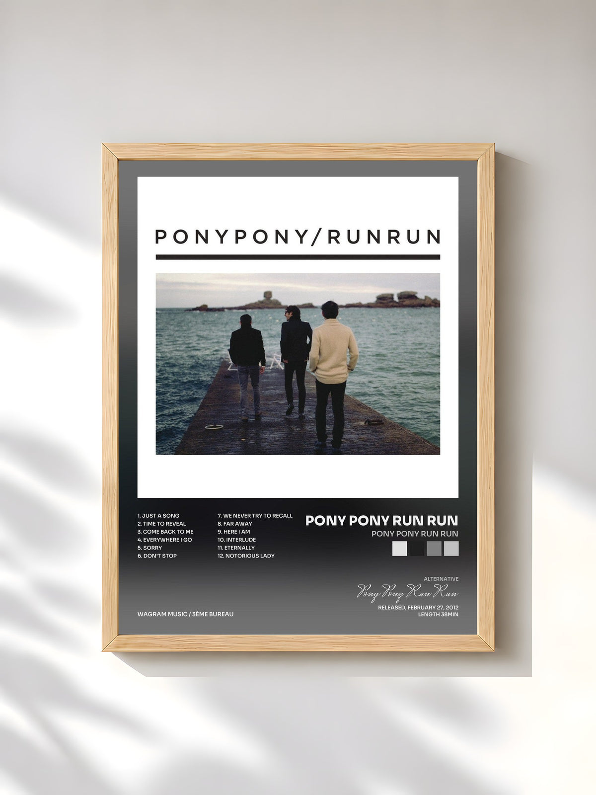 #bois Tableau de l'album Pony Pony Run Run de Pony Pony Run Run, cadre en bois brut, imprimé et encadré en France