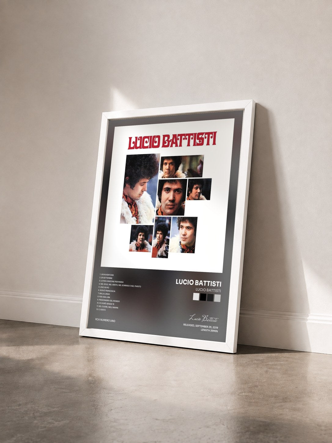 #blanc Tableau de l'album Lucio Battisti de Lucio Battisti vu de trois quarts, cadre blanc