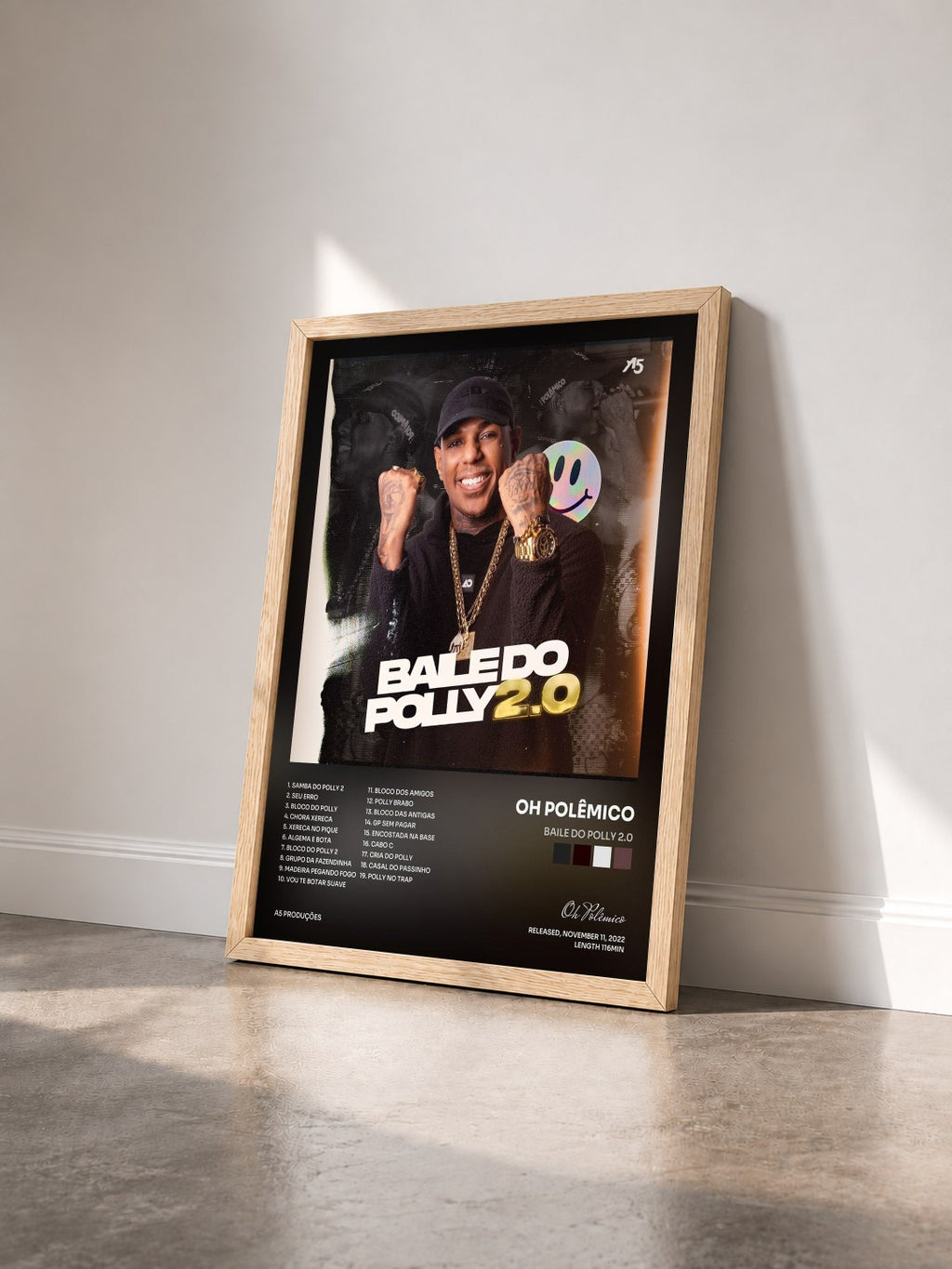 #bois Tableau de l'album Baile do Polly 2.0 de Oh Polêmico vu de trois quarts, cadre en bois brut