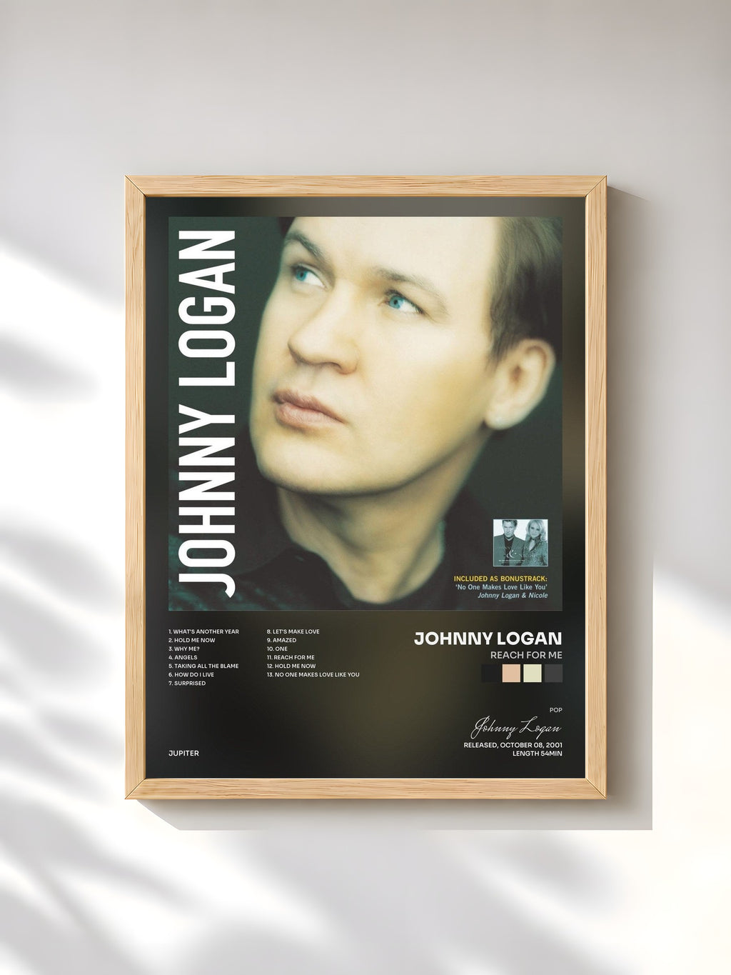 #bois Tableau de l'album Reach For Me de Johnny Logan, cadre en bois brut, imprimé et encadré en France