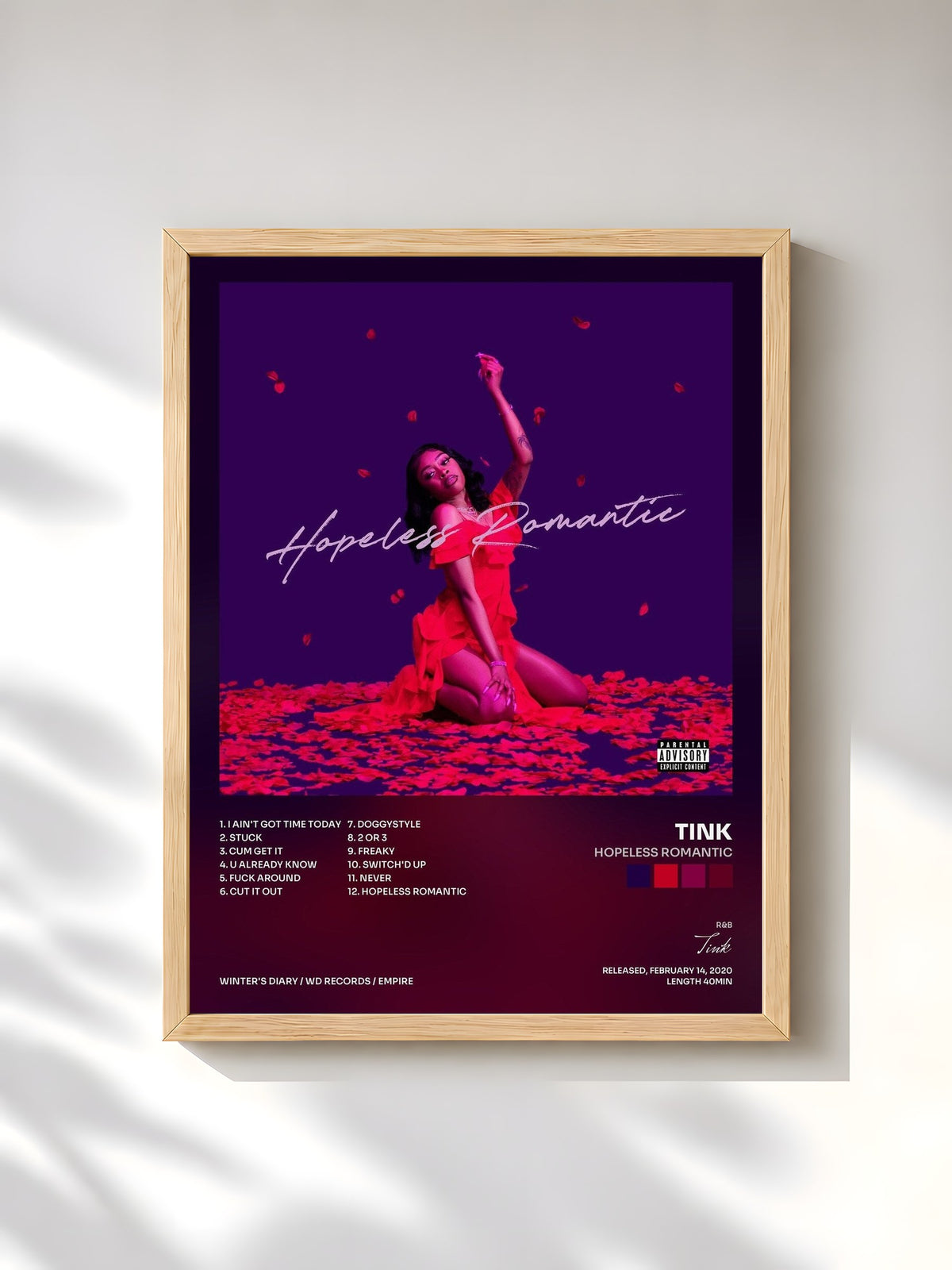 #bois Tableau de l'album Hopeless Romantic de Tink, cadre en bois brut, imprimé et encadré en France