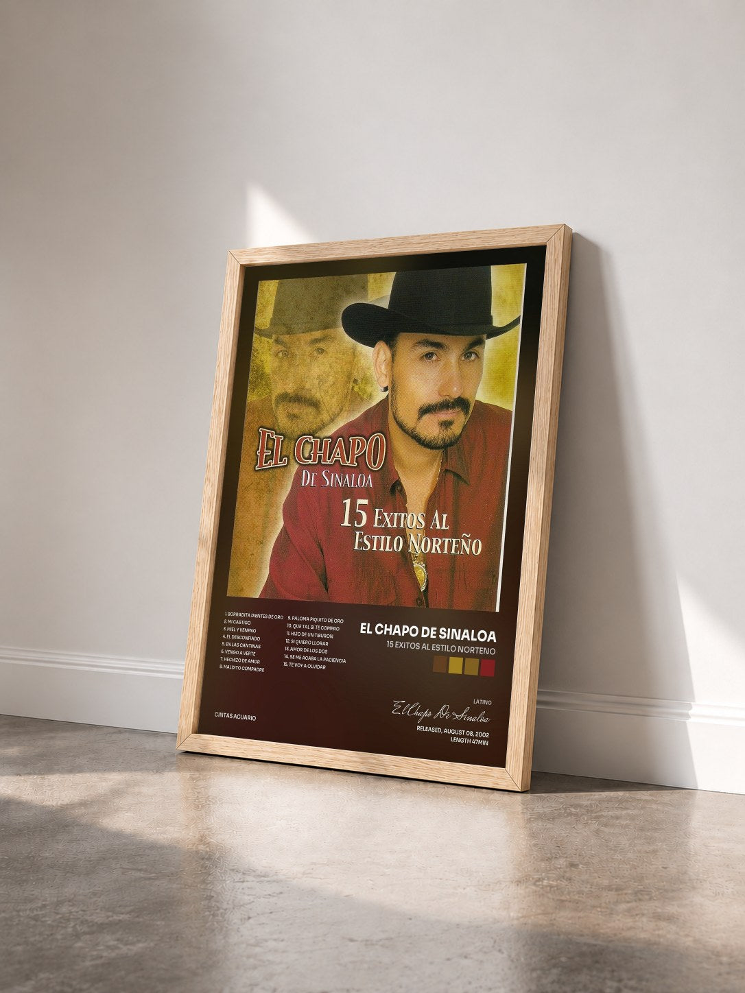 #bois Tableau de l'album 15 Exitos al Estilo Norteno de El Chapo De Sinaloa vu de trois quarts, cadre en bois brut