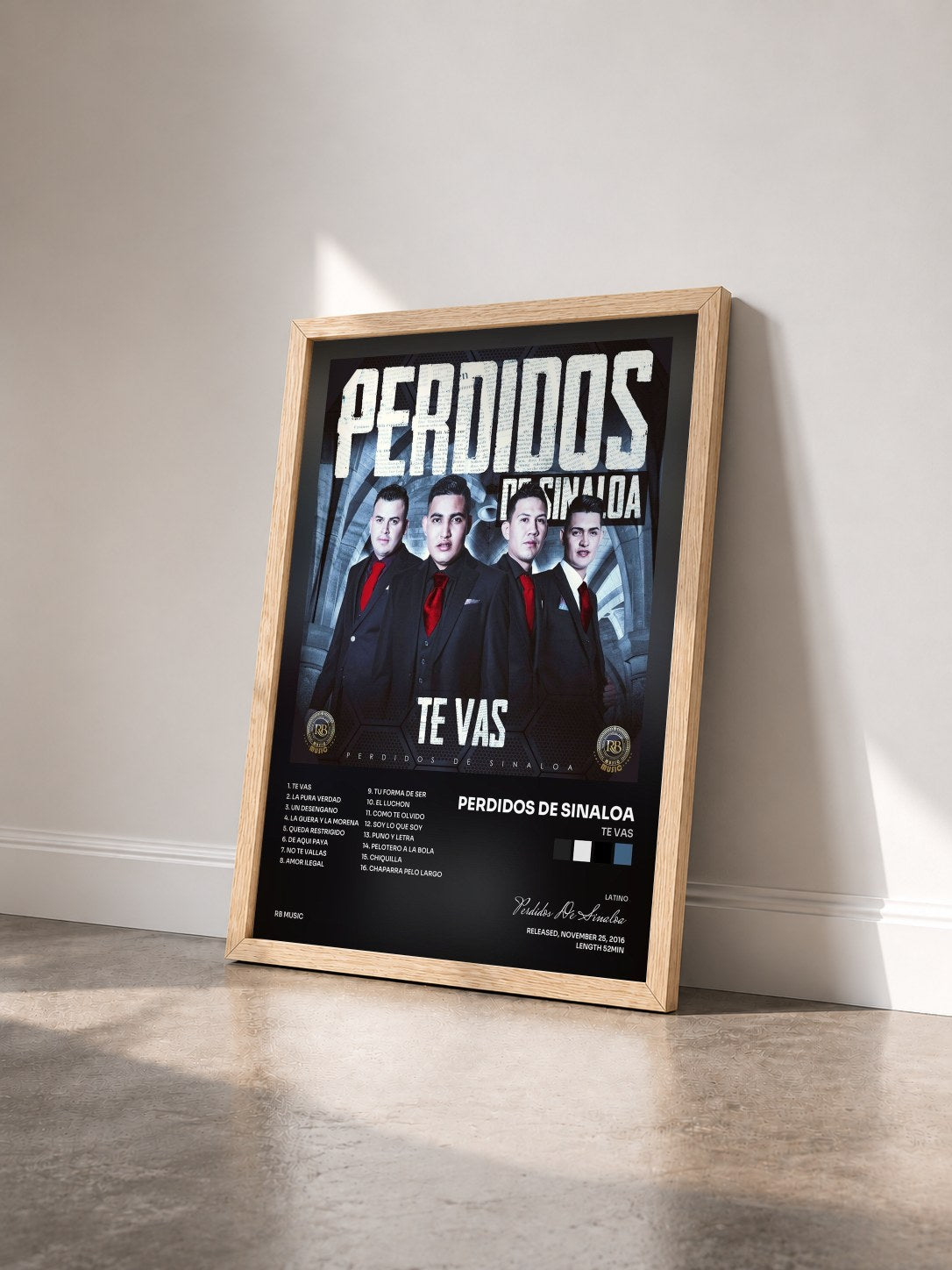 #bois Tableau de l'album Te Vas de Perdidos De Sinaloa vu de trois quarts, cadre en bois brut