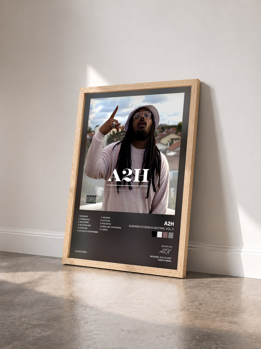 #bois Tableau de l'album Summer Stories Kushtape, Vol. 3 de A2H vu de trois quarts, cadre en bois brut