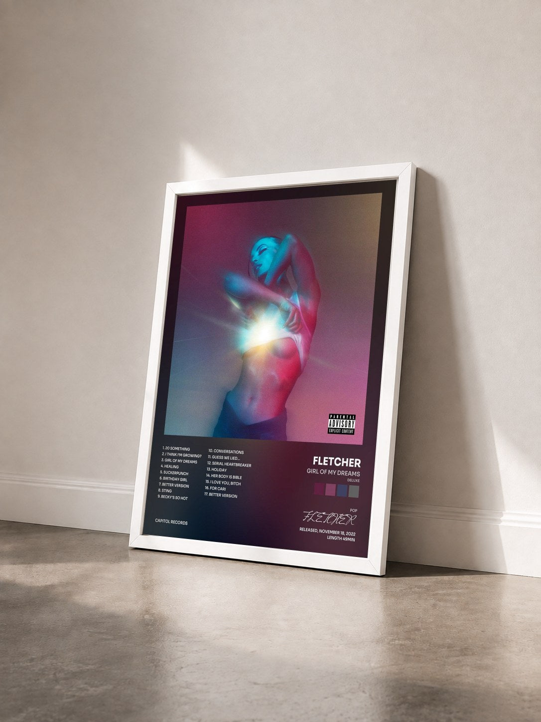 #blanc Tableau de l'album Girl Of My Dreams (Deluxe) de FLETCHER vu de trois quarts, cadre blanc