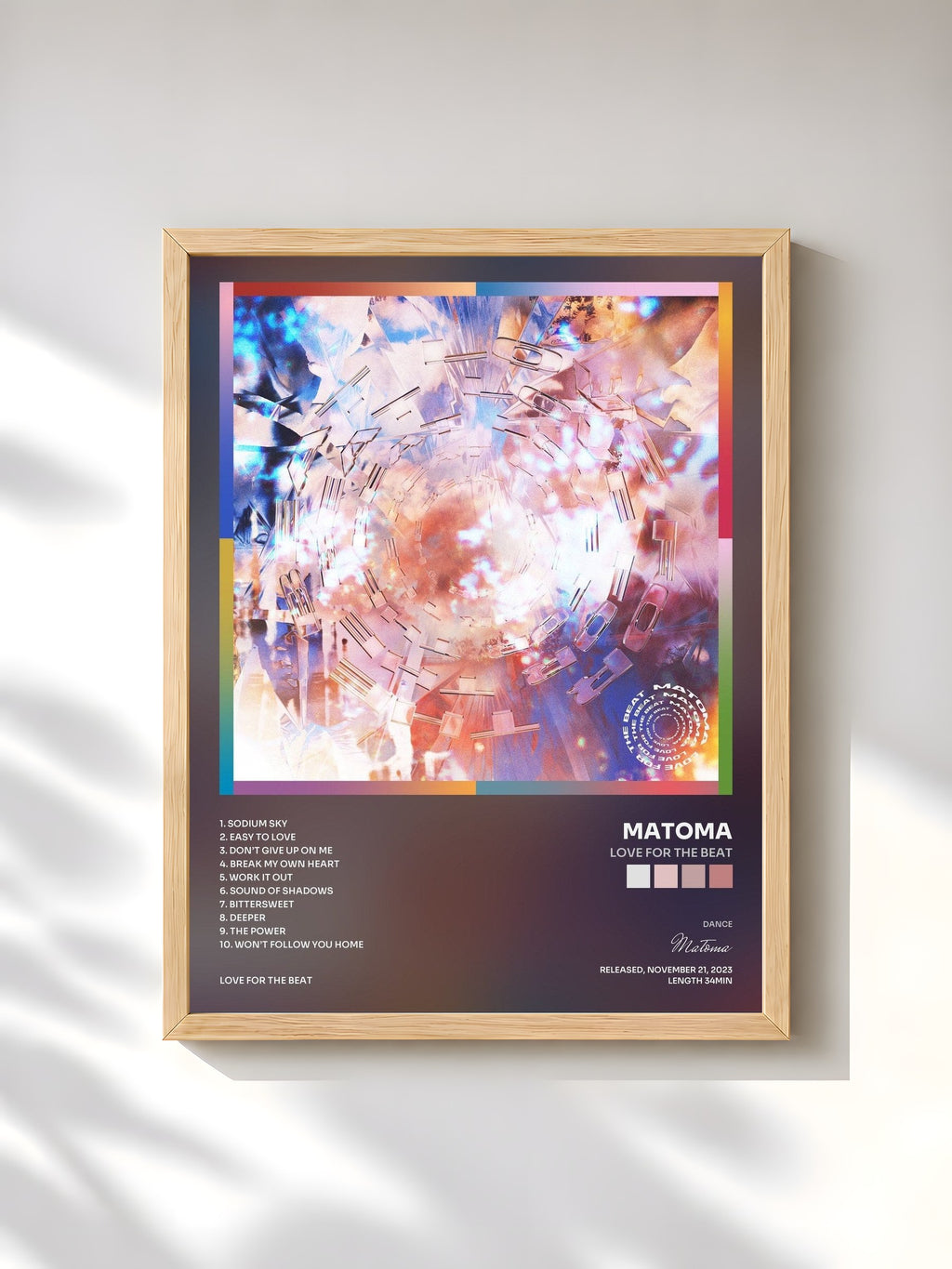 #bois Tableau de l'album Love For The Beat de Matoma, cadre en bois brut, imprimé et encadré en France