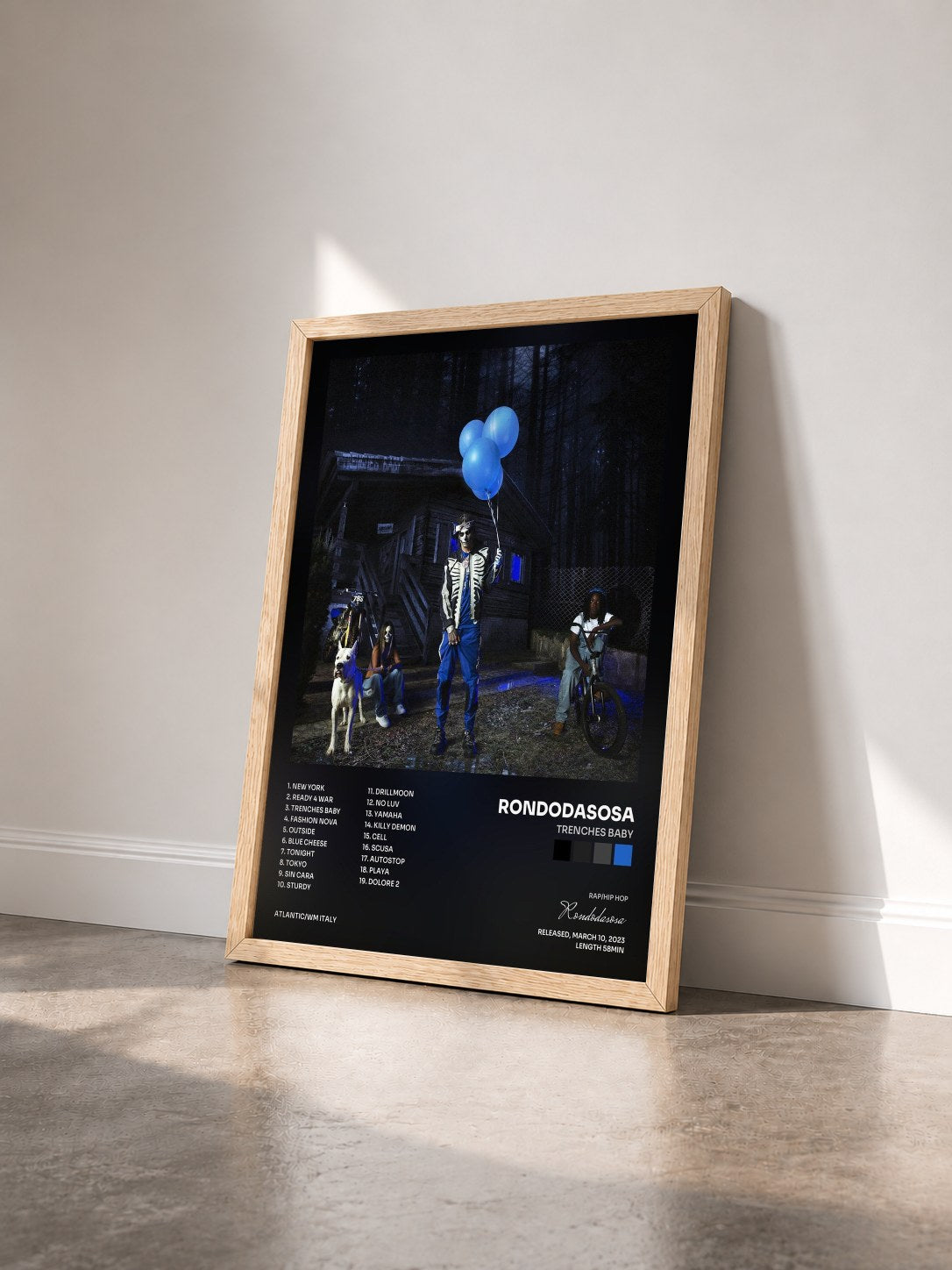 #bois Tableau de l'album TRENCHES BABY de Rondodasosa vu de trois quarts, cadre en bois brut