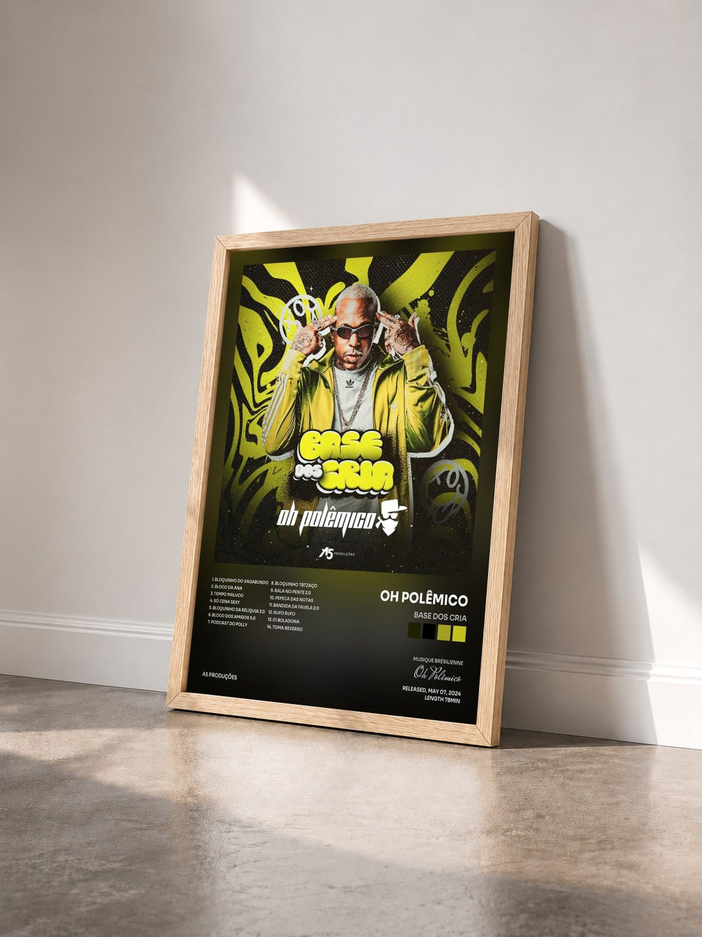 #bois Tableau de l'album Base Dos Cria de Oh Polêmico vu de trois quarts, cadre en bois brut