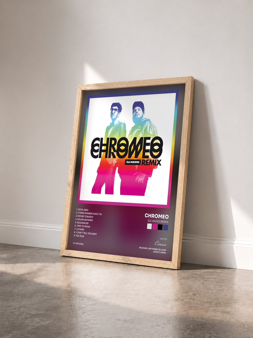 #bois Tableau de l'album DJ-KiCKS Remix de Chromeo vu de trois quarts, cadre en bois brut