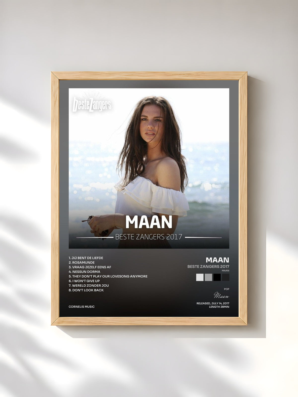 #bois Tableau de l'album Beste Zangers 2017 (Maan) de Maan, cadre en bois brut, imprimé et encadré en France