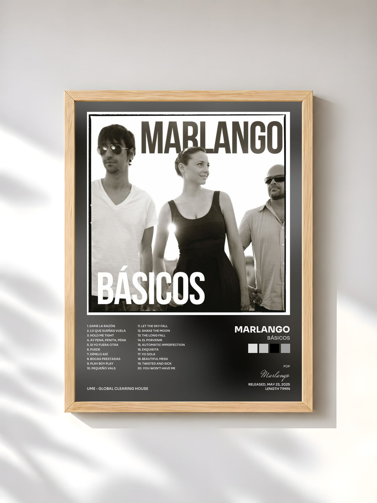 #bois Tableau de l'album Básicos de Marlango, cadre en bois brut, imprimé et encadré en France