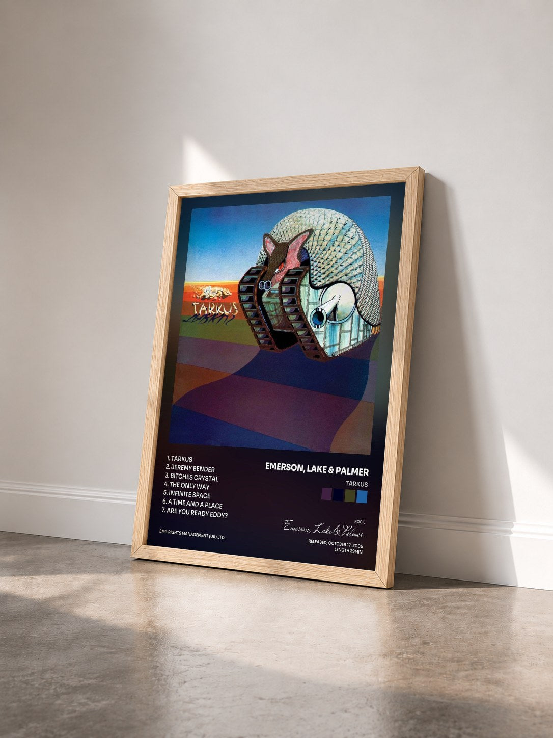#bois Tableau de l'album Tarkus de Emerson, Lake & Palmer vu de trois quarts, cadre en bois brut