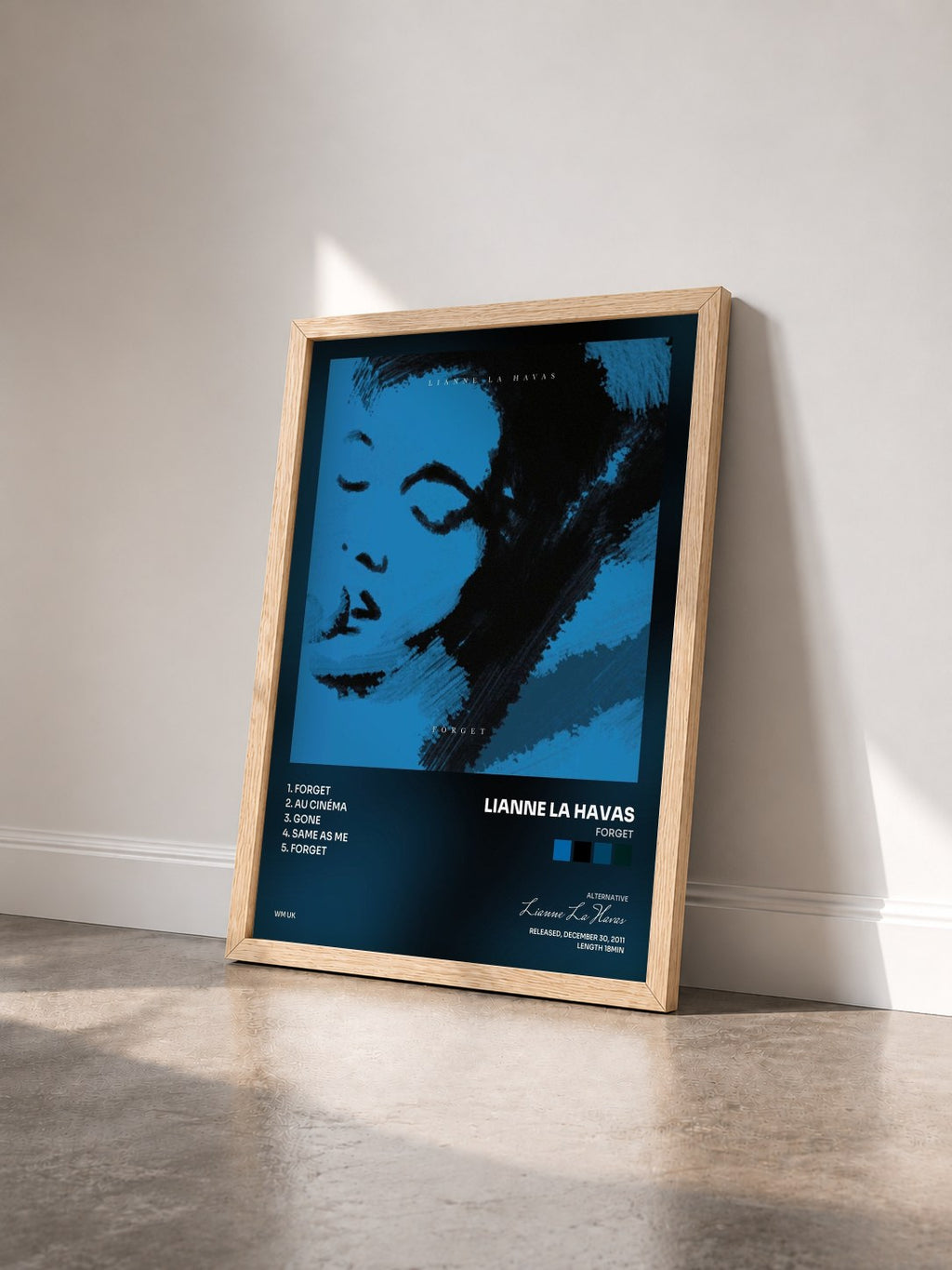 #bois Tableau de l'album Forget de Lianne La Havas vu de trois quarts, cadre en bois brut