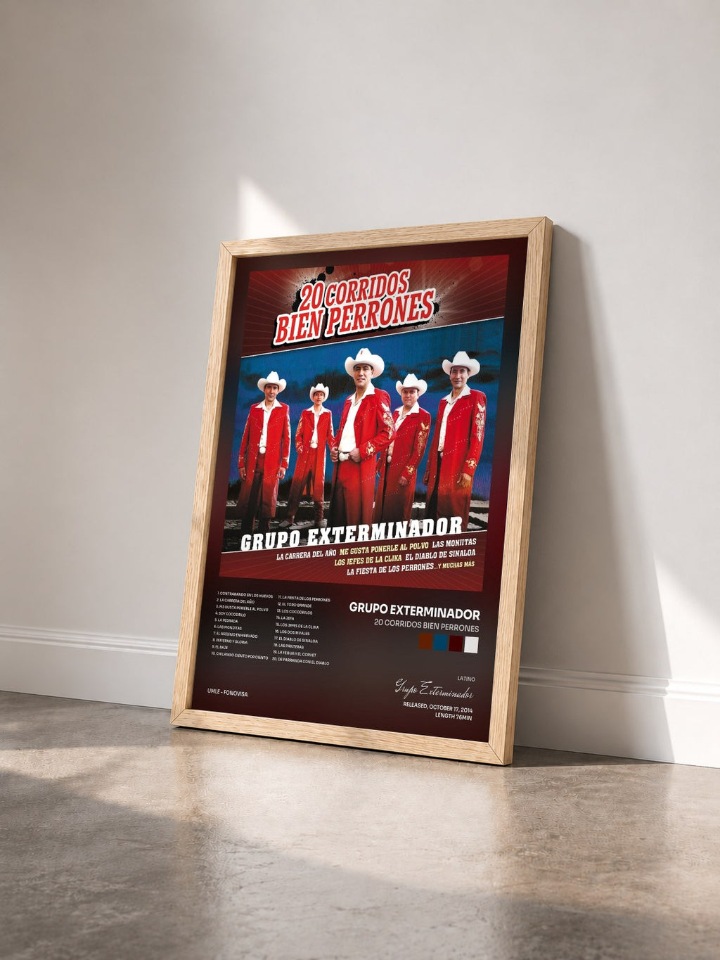 #bois Tableau de l'album 20 Corridos Bien Perrones de Grupo Exterminador vu de trois quarts, cadre en bois brut
