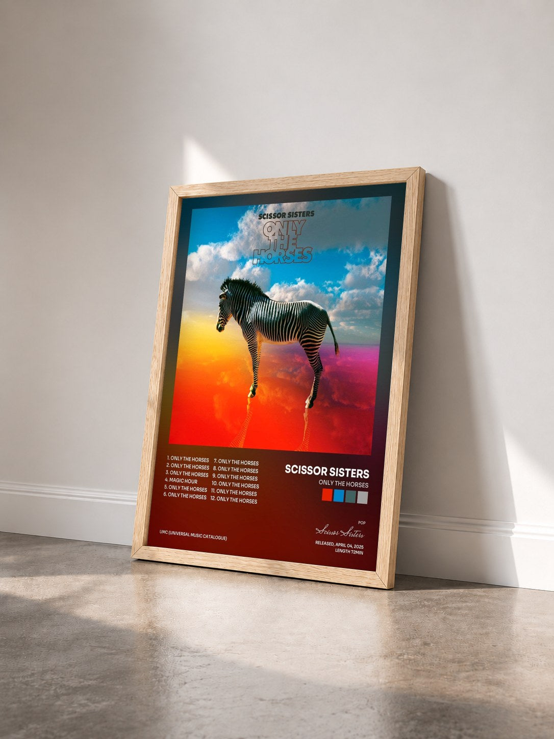 #bois Tableau de l'album Only The Horses de Scissor Sisters vu de trois quarts, cadre en bois brut
