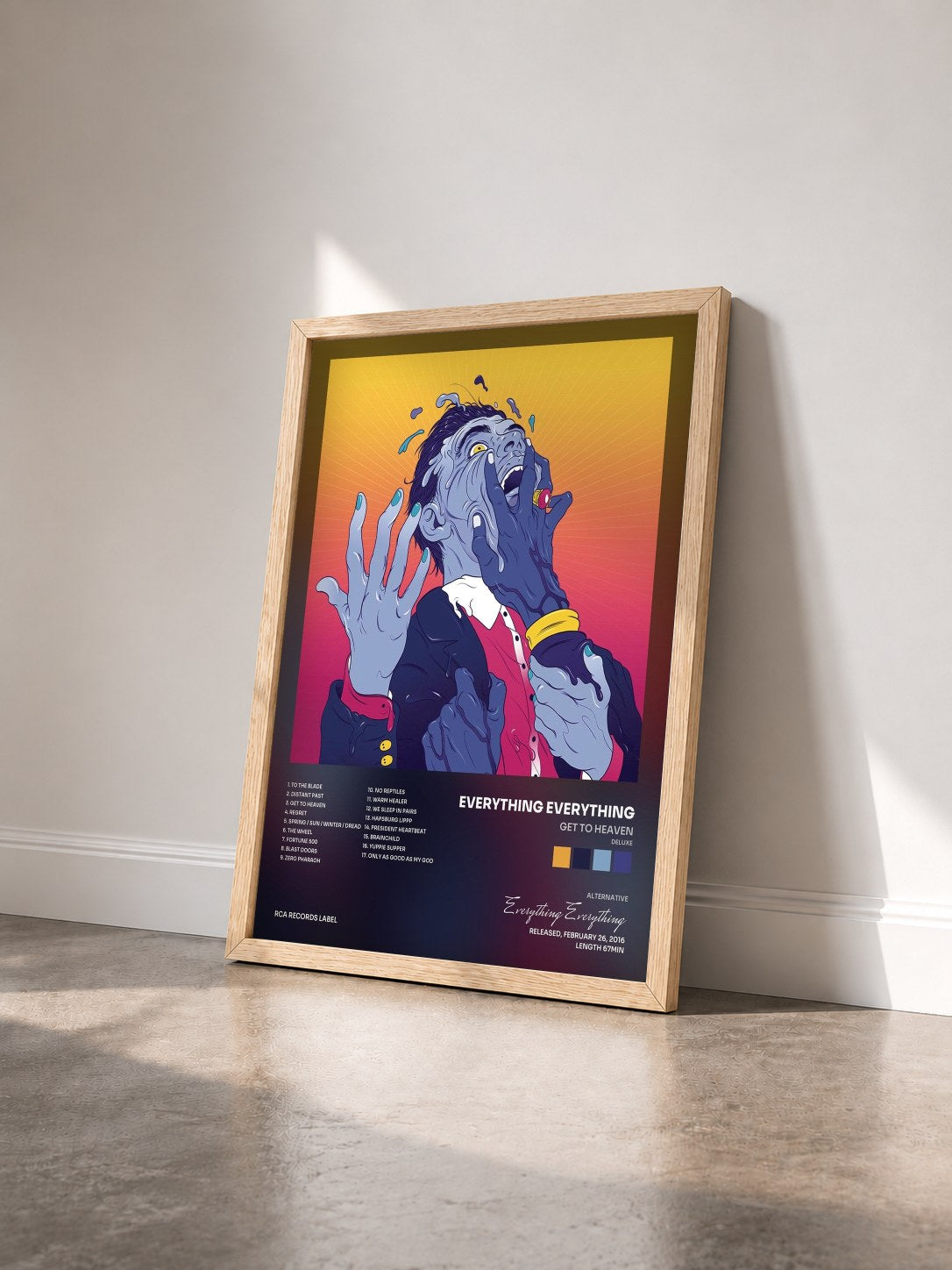#bois Tableau de l'album Get To Heaven (Deluxe) de Everything Everything vu de trois quarts, cadre en bois brut