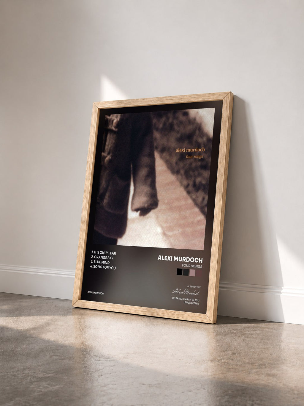 #bois Tableau de l'album Four Songs de Alexi Murdoch vu de trois quarts, cadre en bois brut