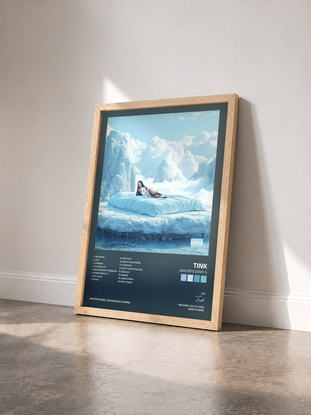#bois Tableau de l'album Winter's Diary 5 de Tink vu de trois quarts, cadre en bois brut