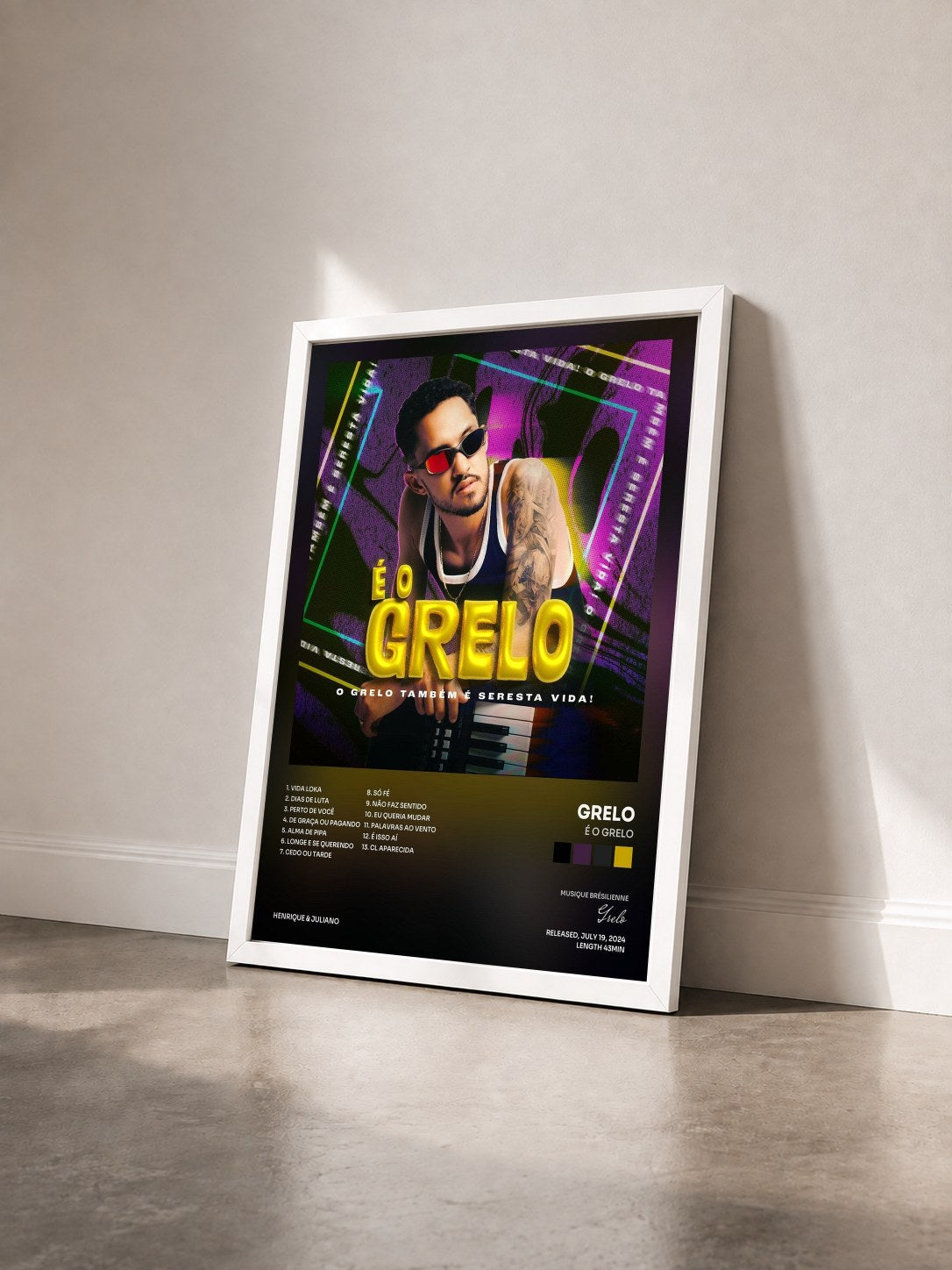 #blanc Tableau de l'album É o Grelo de Grelo vu de trois quarts, cadre blanc