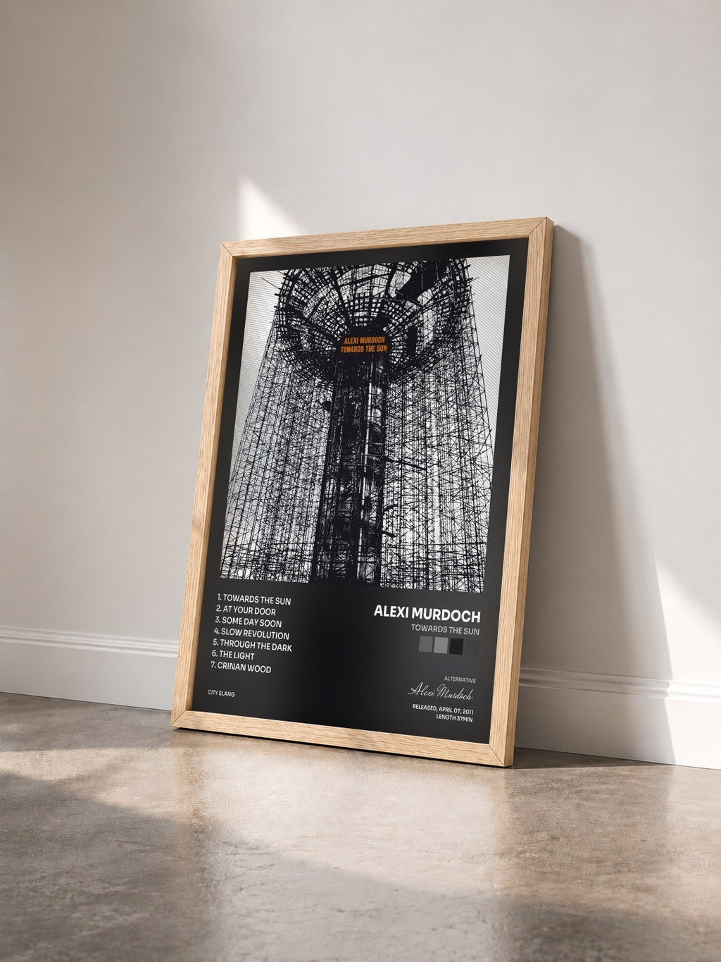 #bois Tableau de l'album Towards the Sun de Alexi Murdoch vu de trois quarts, cadre en bois brut
