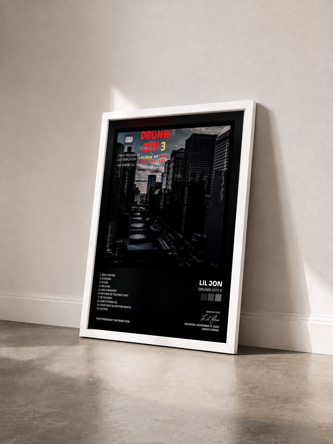 #blanc Tableau de l'album Drunn City 3 de Lil Jon vu de trois quarts, cadre blanc