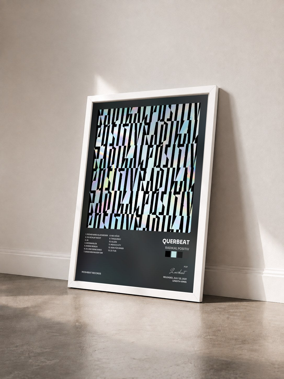 #blanc Tableau de l'album Radikal Positiv de Querbeat vu de trois quarts, cadre blanc