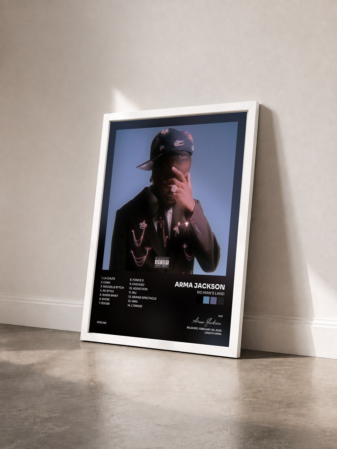 #blanc Tableau de l'album No Man's Land de Arma Jackson vu de trois quarts, cadre blanc