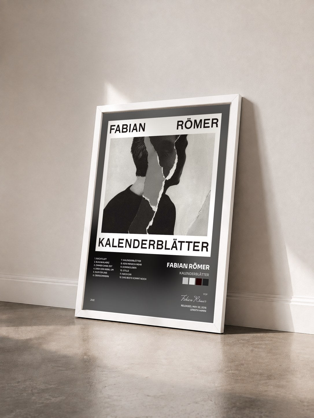 #blanc Tableau de l'album Kalenderblätter de Fabian Römer vu de trois quarts, cadre blanc