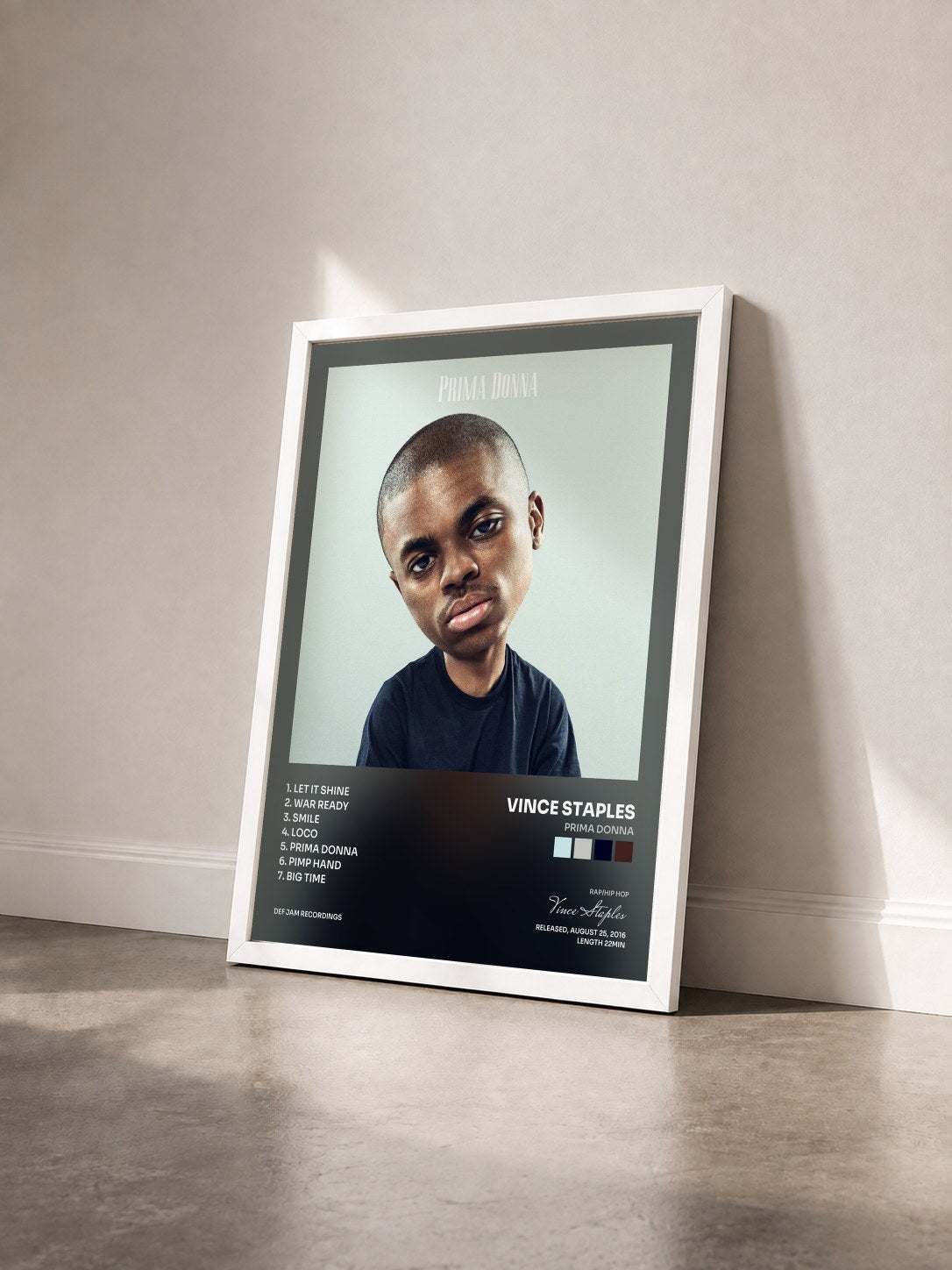 #blanc Tableau de l'album Prima Donna de Vince Staples vu de trois quarts, cadre blanc