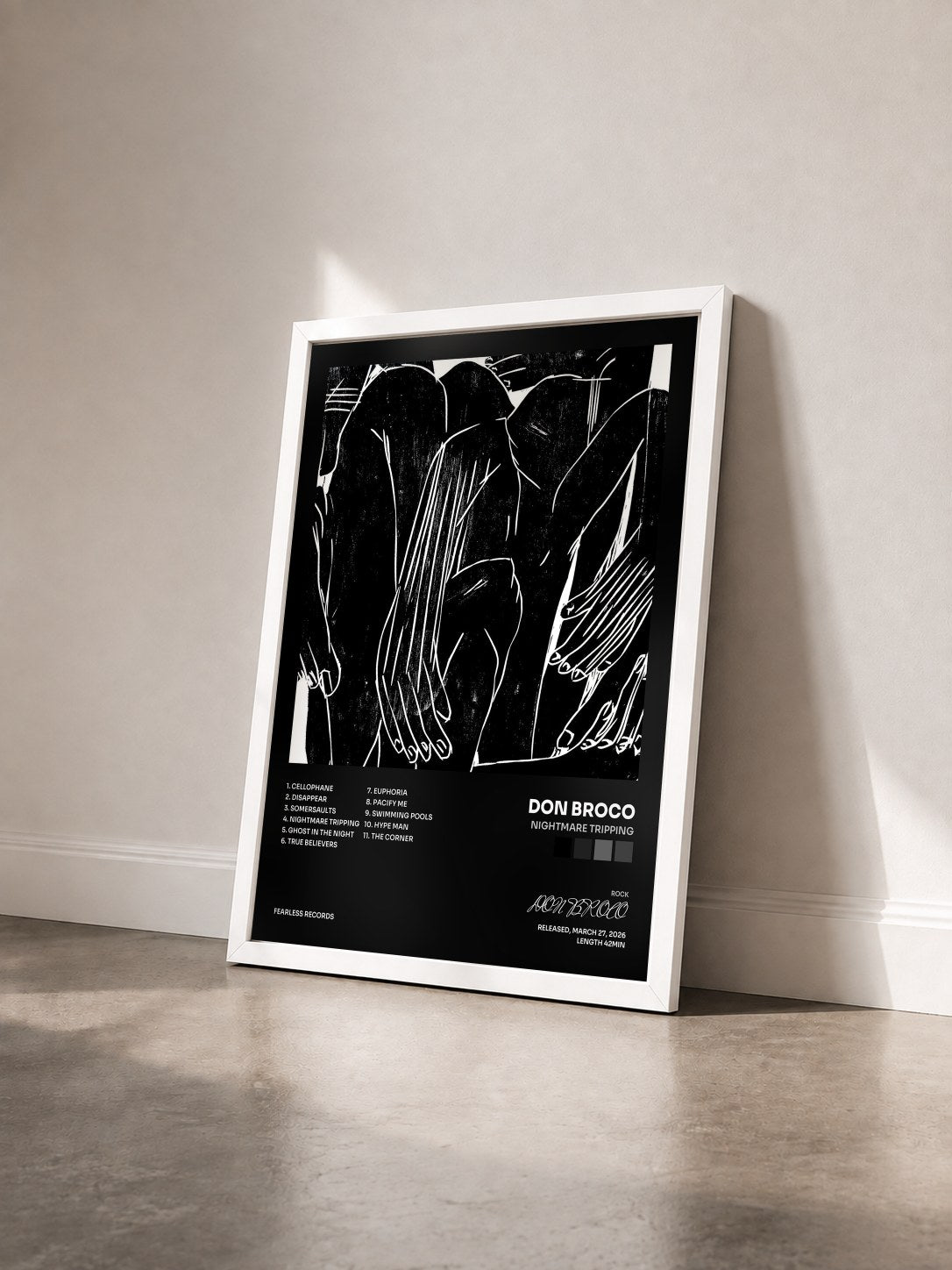 #blanc Tableau de l'album Nightmare Tripping de DON BROCO vu de trois quarts, cadre blanc