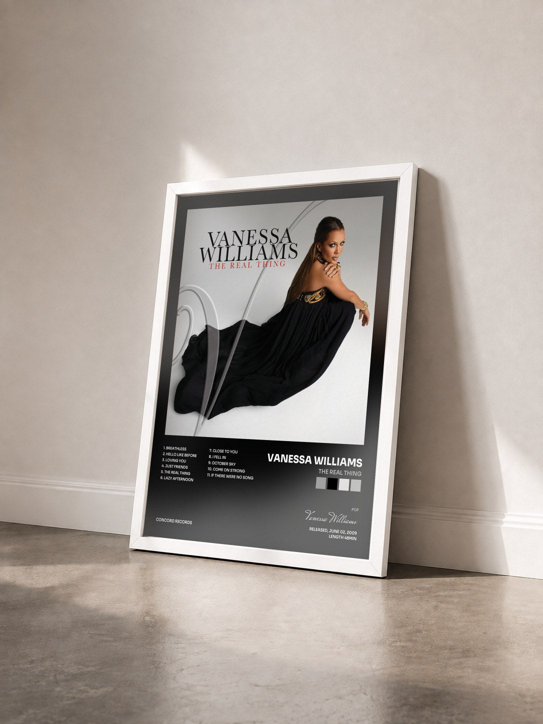 #blanc Tableau de l'album The Real Thing de Vanessa Williams vu de trois quarts, cadre blanc