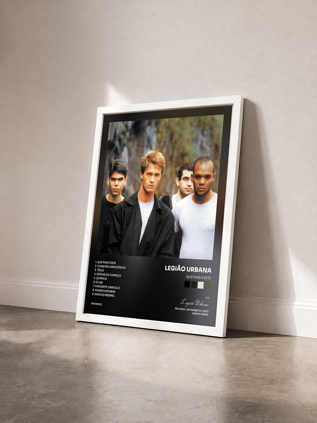 #blanc Tableau de l'album Que Pais E Este de Legião Urbana vu de trois quarts, cadre blanc
