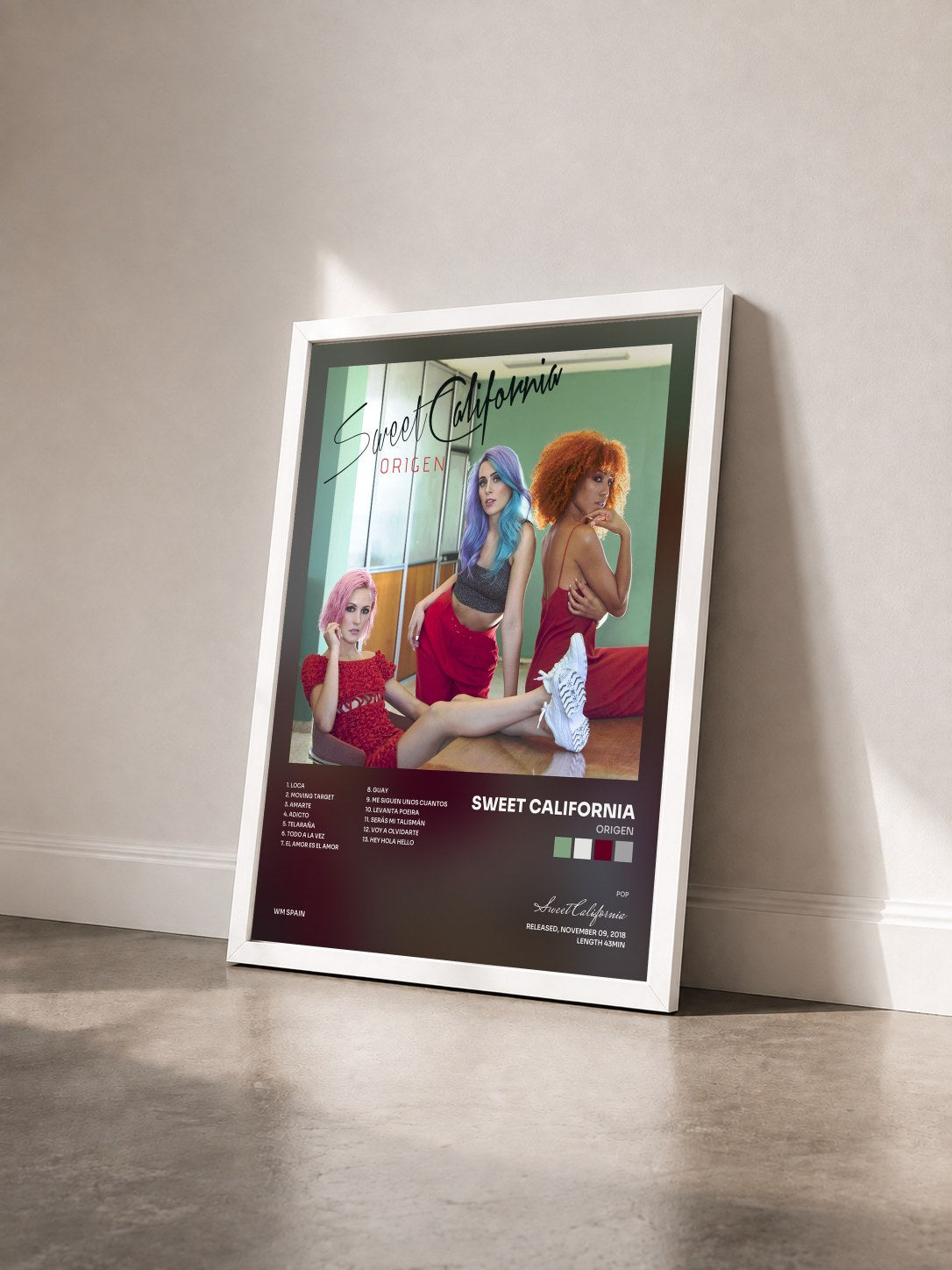 #blanc Tableau de l'album Origen de Sweet California vu de trois quarts, cadre blanc